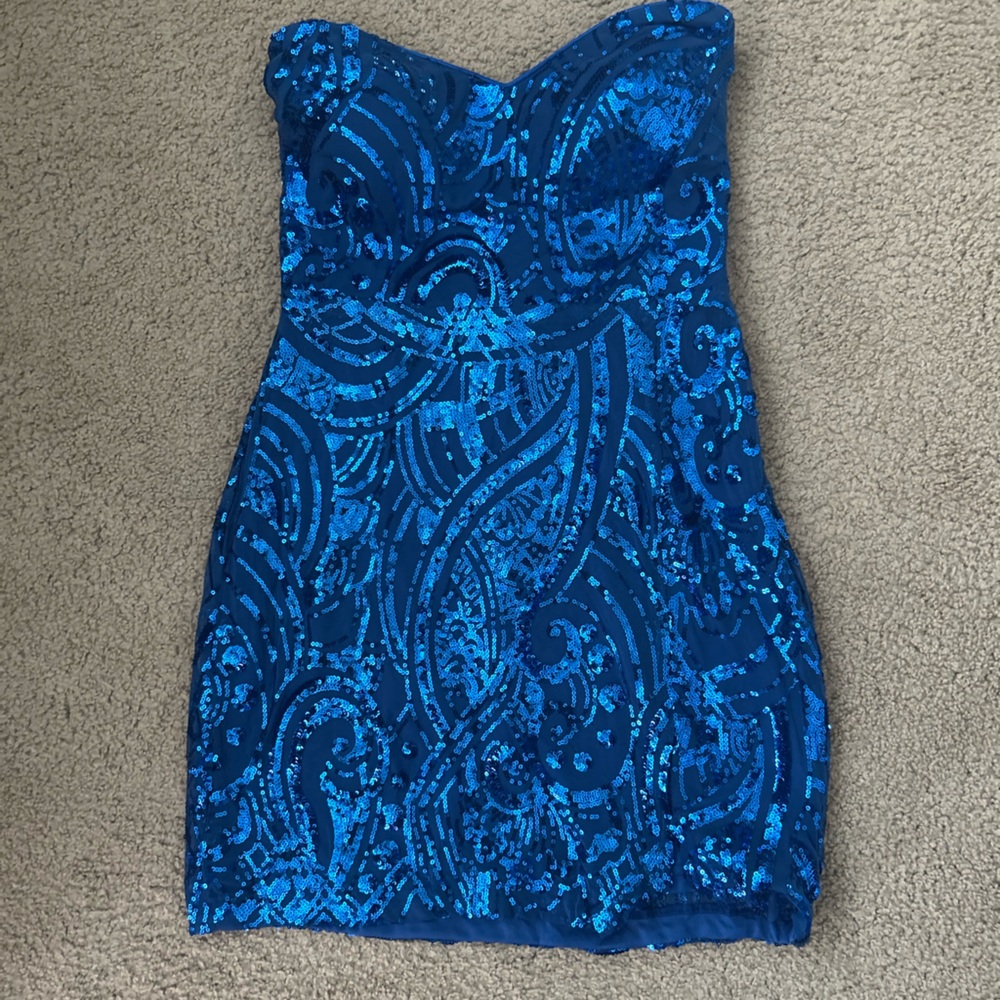 LULUs Elegant Blue Sequin Strapless Dress